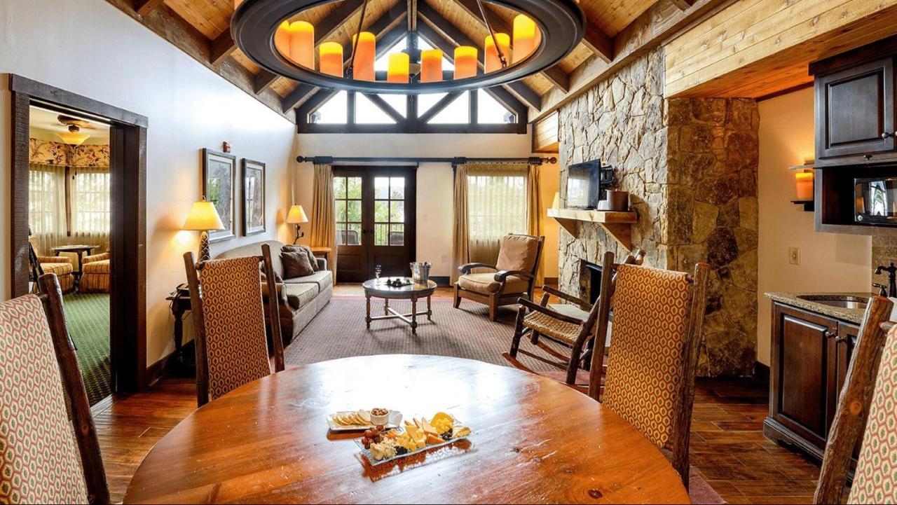 Lanier Islands Legacy Lodge ビュフォード エクステリア 写真